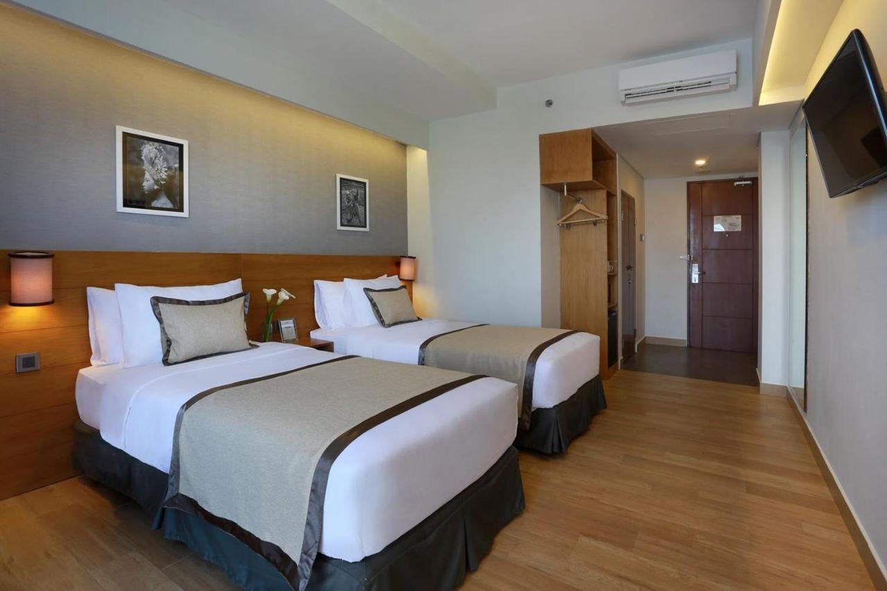 Hotel Golden Tulip Essential Denpasar Exterior foto