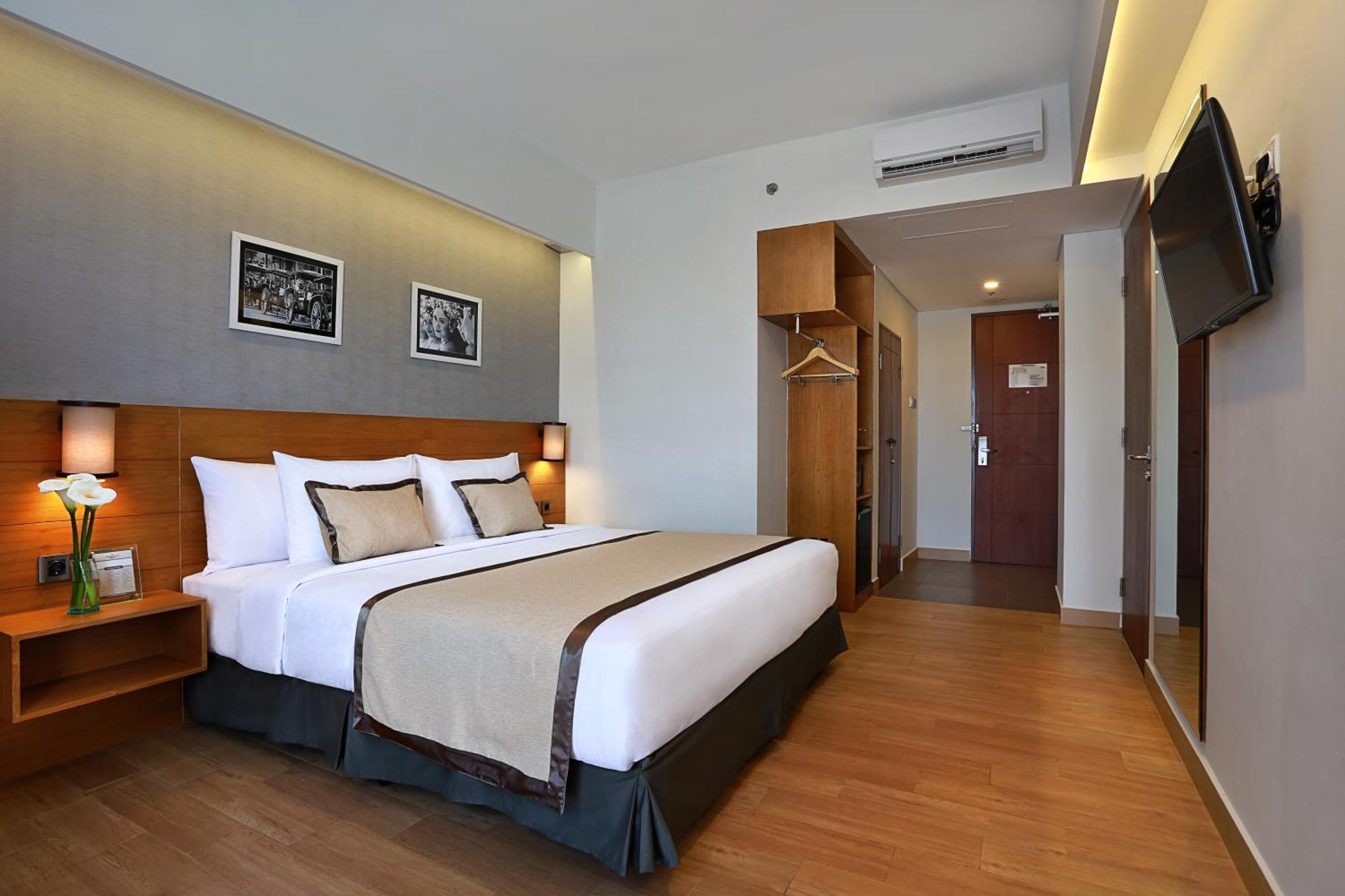 Hotel Golden Tulip Essential Denpasar Exterior foto
