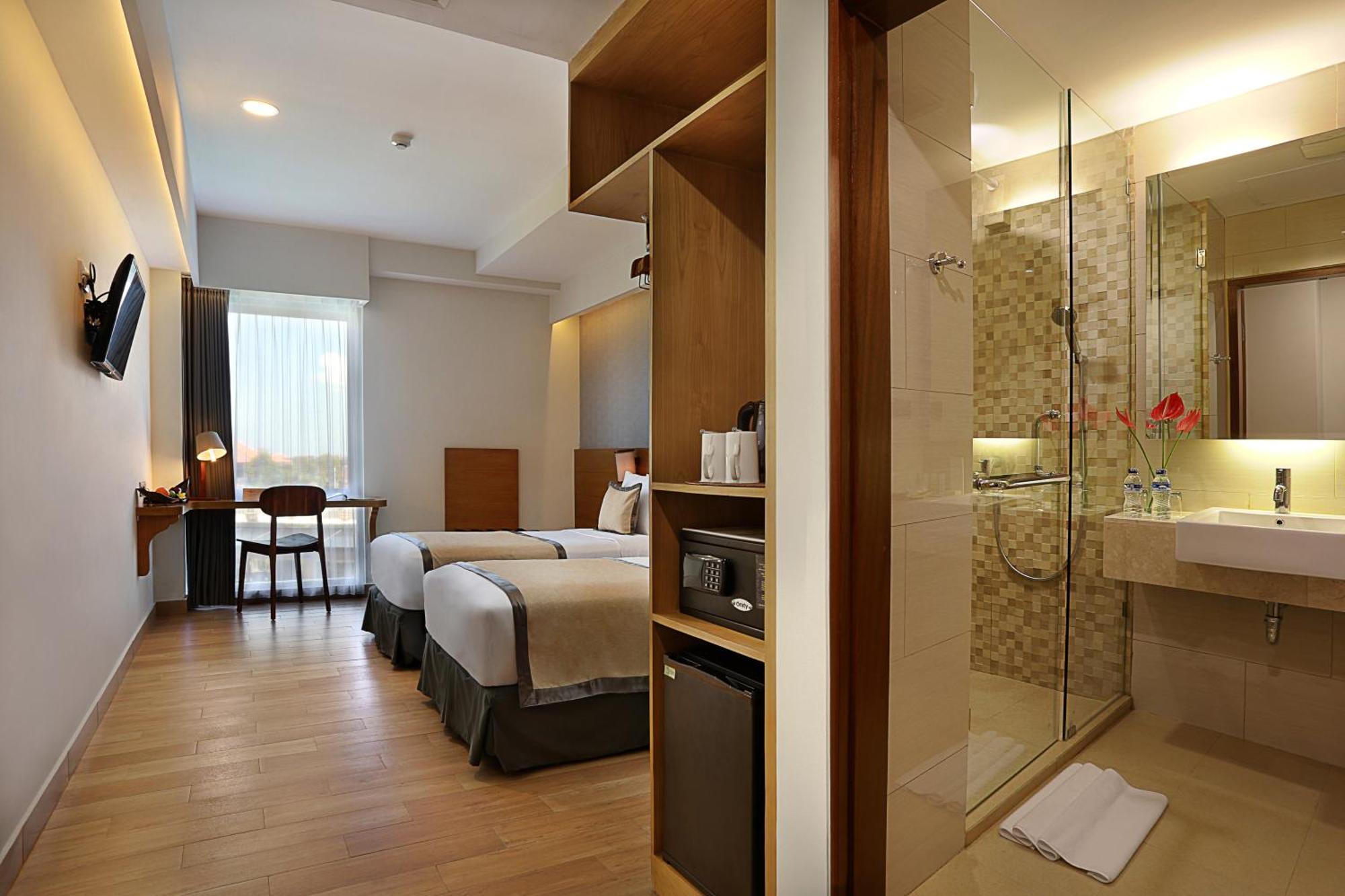 Hotel Golden Tulip Essential Denpasar Exterior foto