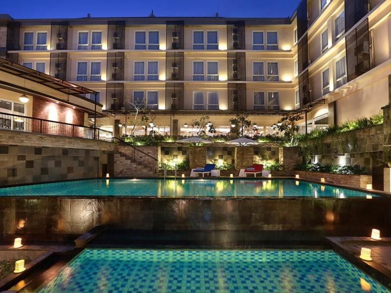 Hotel Golden Tulip Essential Denpasar Exterior foto