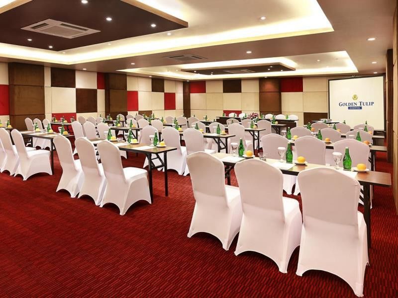 Hotel Golden Tulip Essential Denpasar Exterior foto