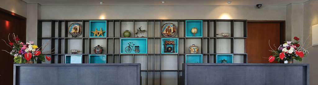 Hotel Golden Tulip Essential Denpasar Restaurant foto